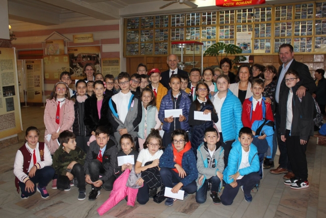 72174598_1706495409484735_599155222056534016_o